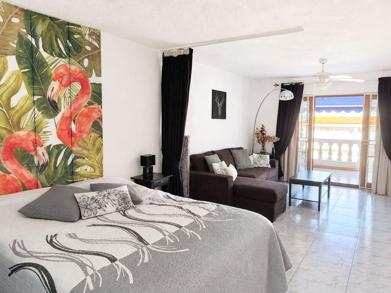 Appartement te koop in Los Cristianos met zwembad garage - € 249.000 (Ref: 10042476)