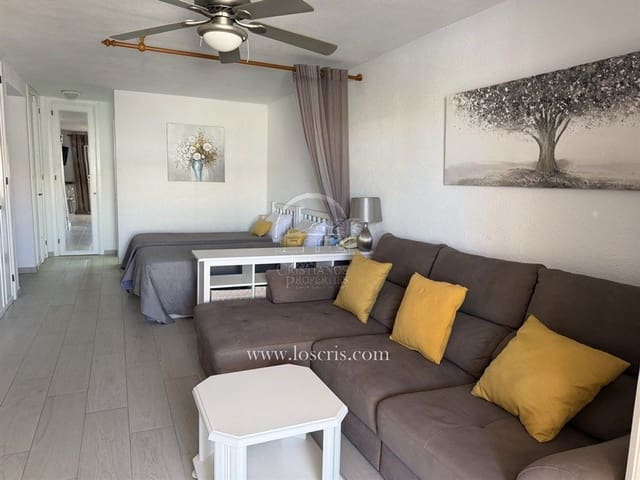 Lägenhet till salu i Los Cristianos, Arona med pool garage - 225 000 € (Ref: 10077371)