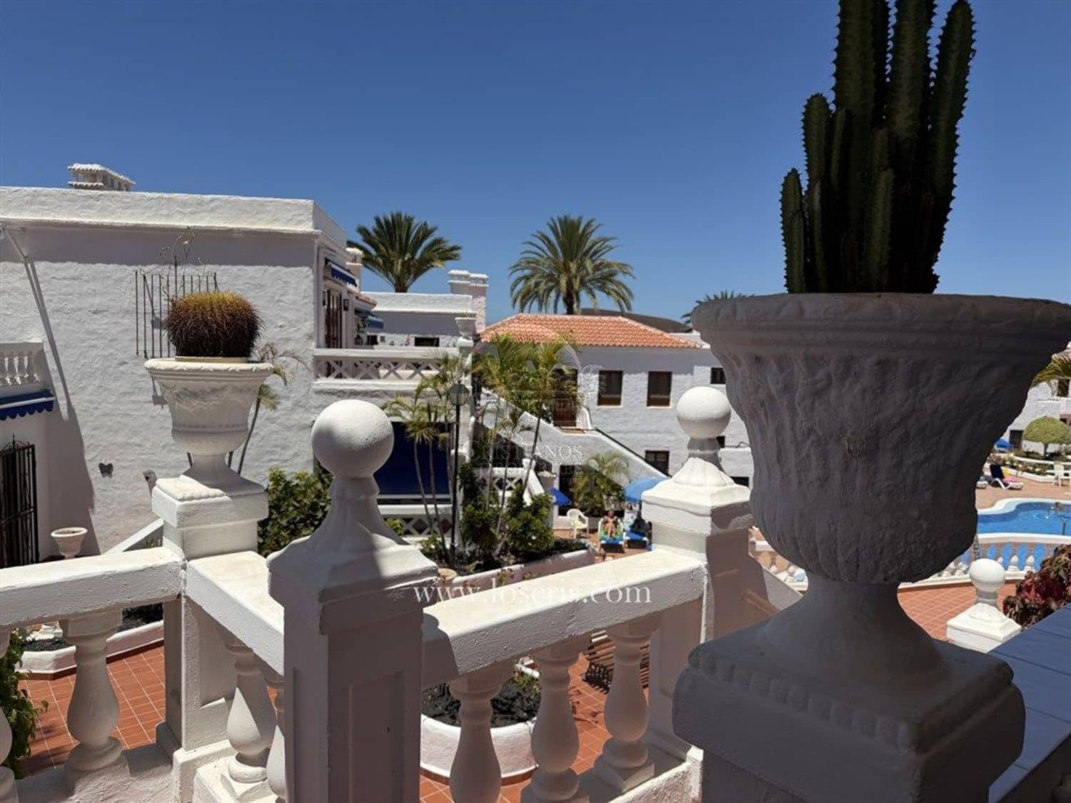 Lägenhet till salu i Los Cristianos med pool garage - 225 000 € (Ref: 10077371)