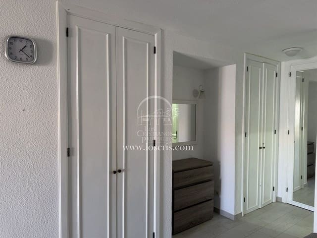 Lägenhet till salu i Los Cristianos, Arona med pool garage - 225 000 € (Ref: 10077371)