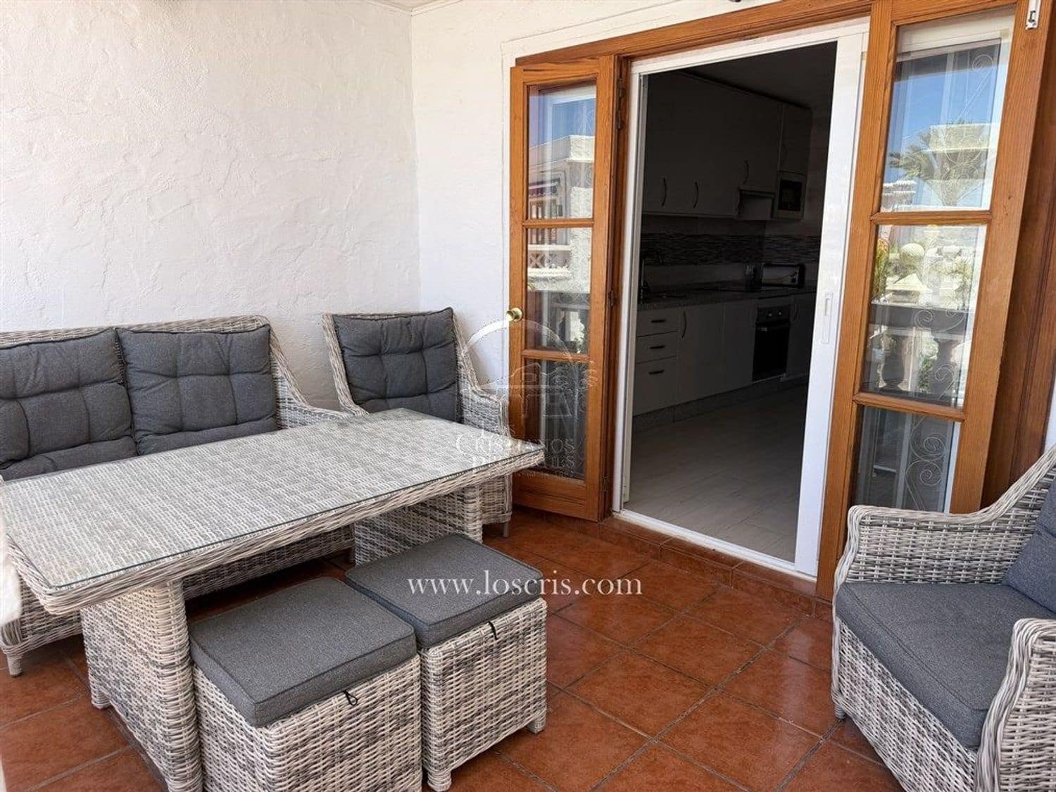 Lägenhet till salu i Los Cristianos med pool garage - 225 000 € (Ref: 10077371)