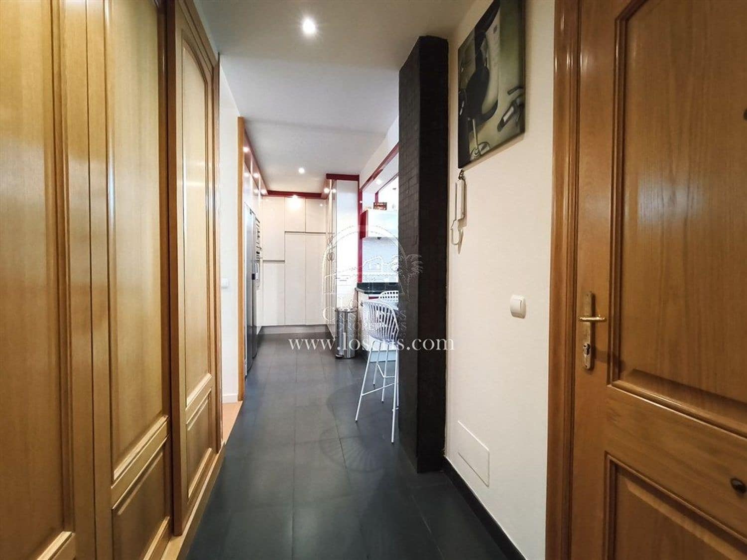Apartamento de 2 habitaciones en Los Cristianos en venta con piscina garaje - 545.000 € (Ref: 10077372)