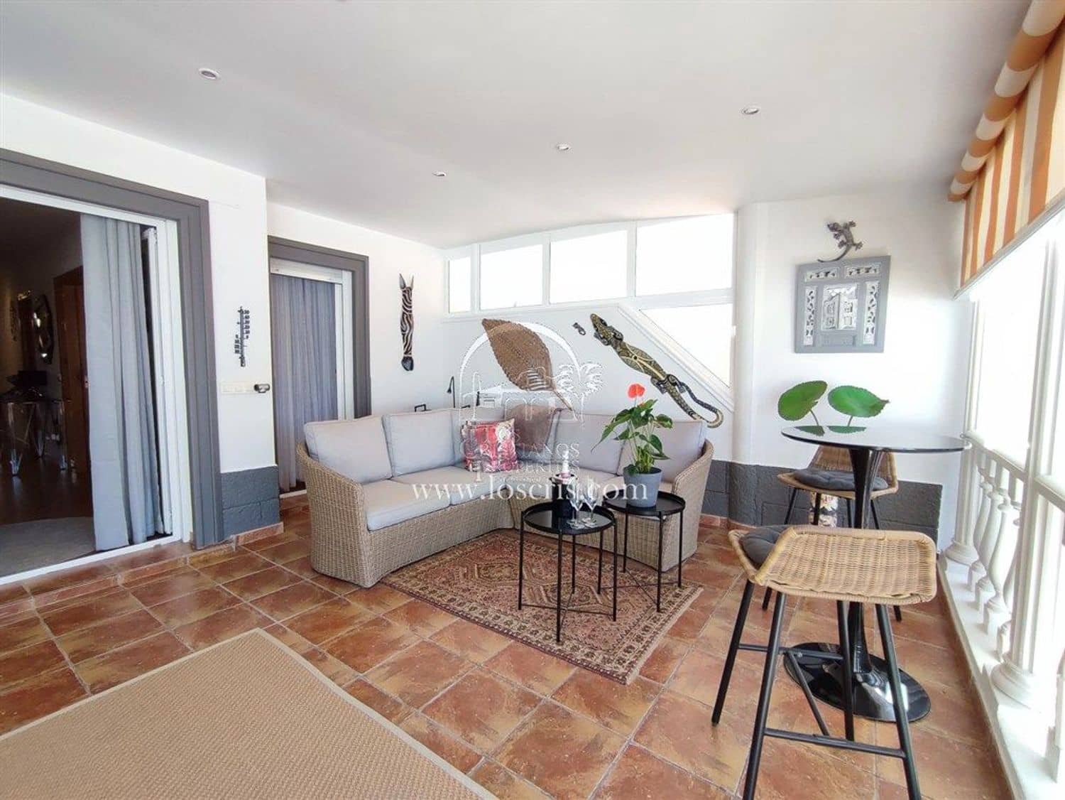 2 sypialnia Apartament na sprzedaż w Los Cristianos z basenem garażem - 545 000 € (Ref: 10077372)