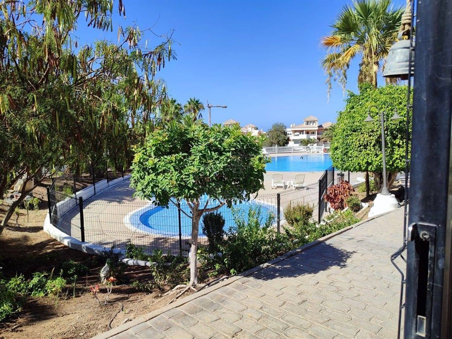 2 sypialnia Apartament na sprzedaż w Los Cristianos z basenem garażem - 545 000 € (Ref: 10077372)