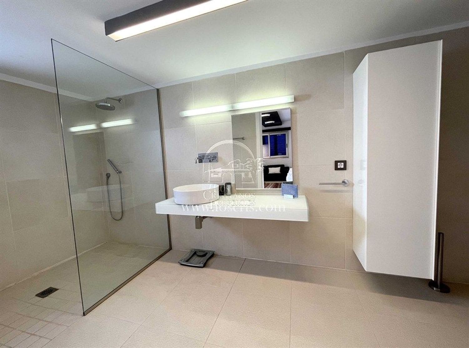 5 sovrum Villa till salu i Costa Adeje med pool garage - 1 750 000 € (Ref: 10077373)