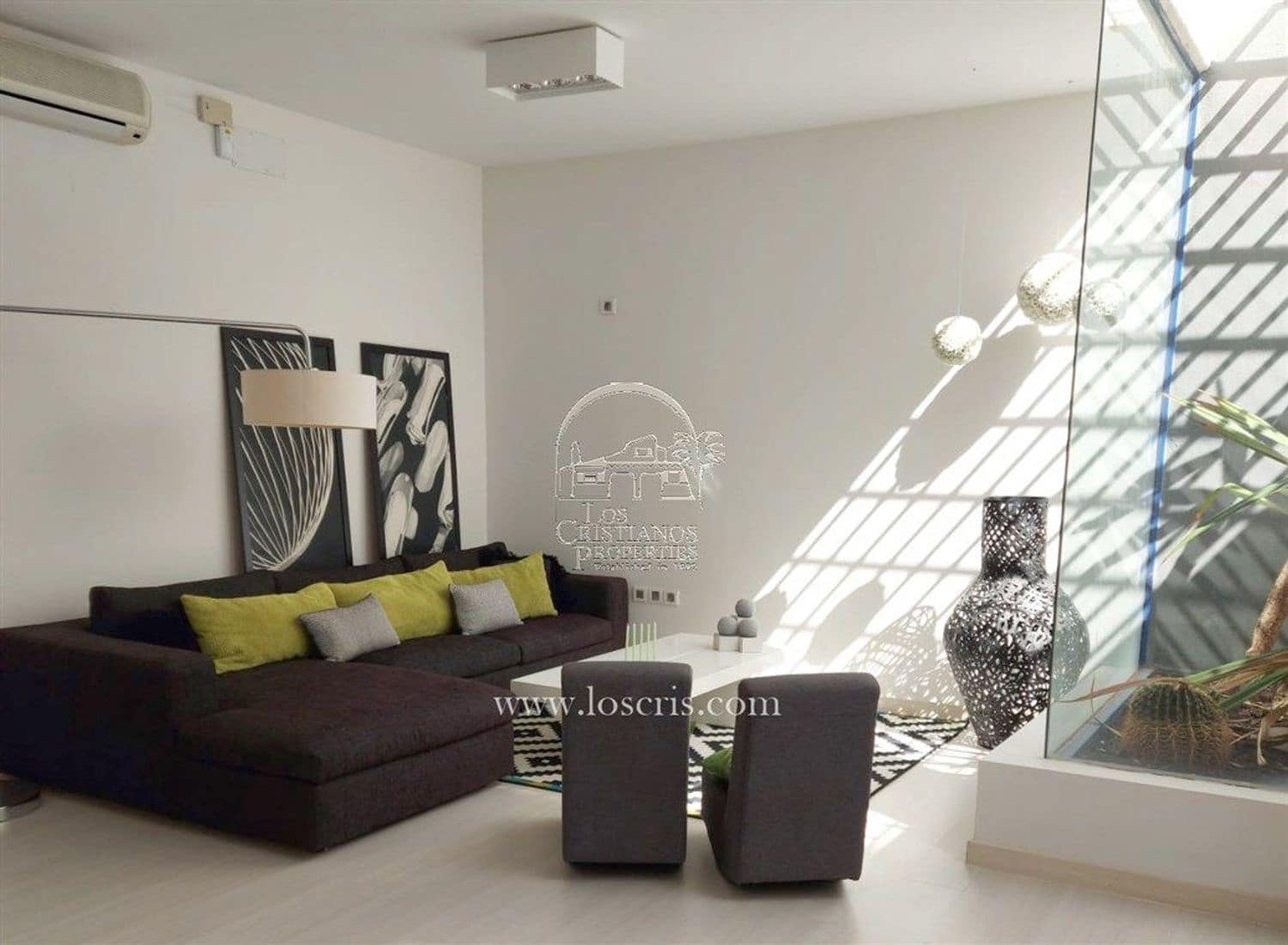 5 sovrum Villa till salu i Costa Adeje med pool garage - 1 750 000 € (Ref: 10077373)
