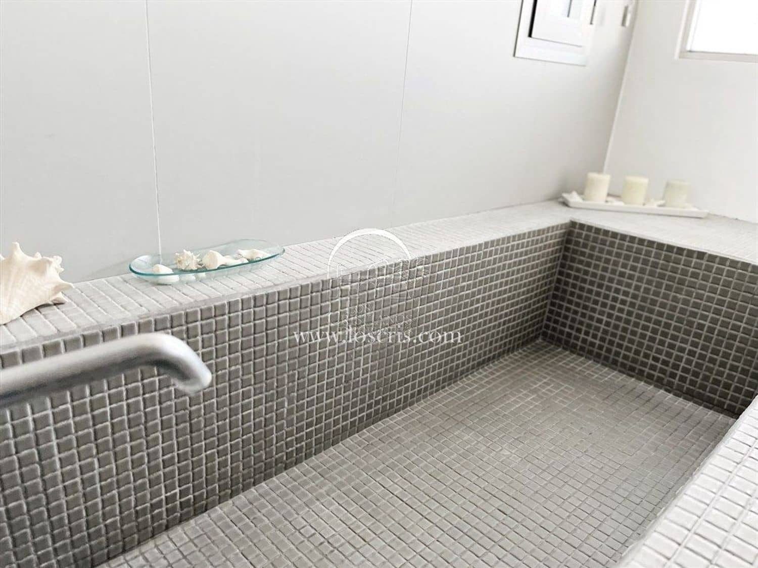 5 sovrum Villa till salu i Costa Adeje med pool garage - 1 750 000 € (Ref: 10077373)