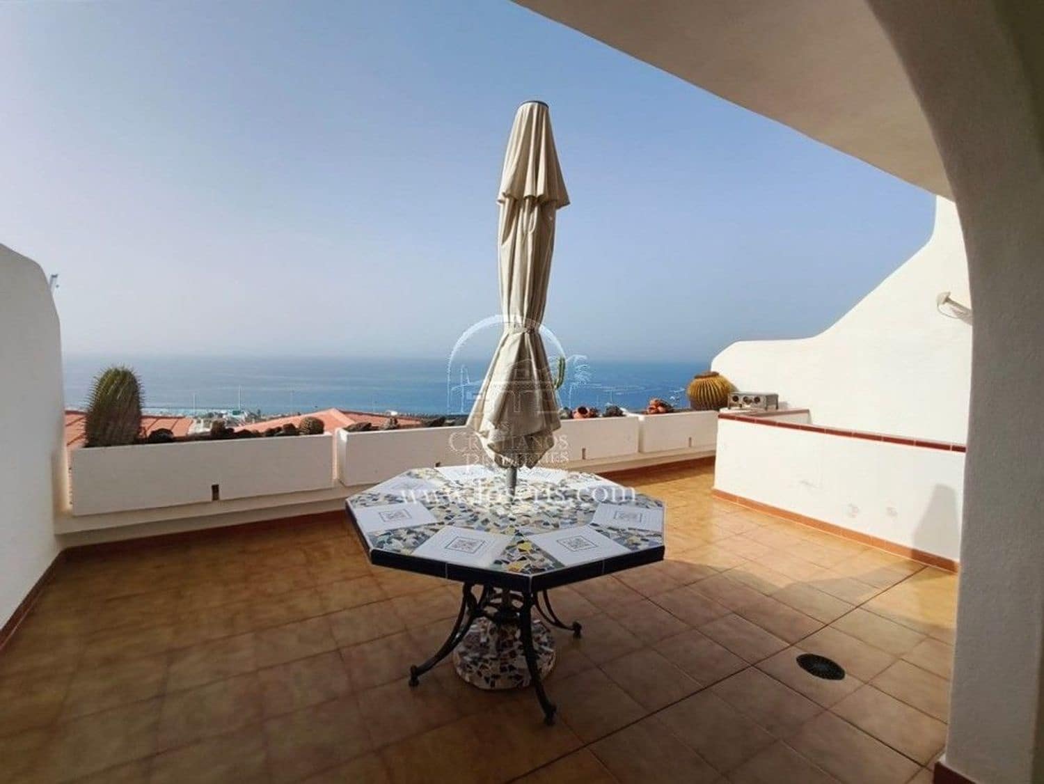3 sypialnia Apartament na sprzedaż w Los Cristianos z basenem garażem - 649 000 € (Ref: 10099476)