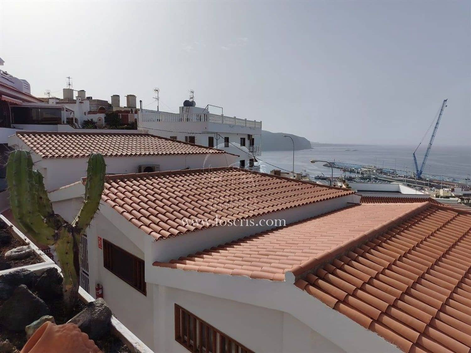 3 sypialnia Apartament na sprzedaż w Los Cristianos z basenem garażem - 649 000 € (Ref: 10099476)