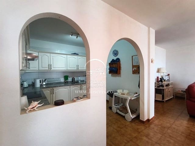3 sypialnia Apartament na sprzedaż w Los Cristianos, Arona z basenem garażem - 649 000 € (Ref: 10099476)