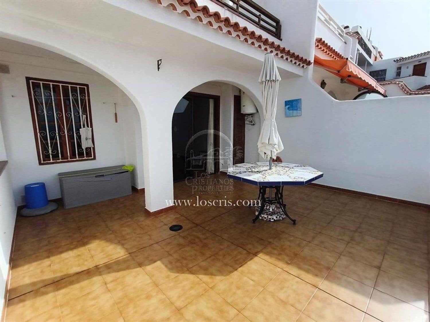 3 sypialnia Apartament na sprzedaż w Los Cristianos z basenem garażem - 649 000 € (Ref: 10099476)