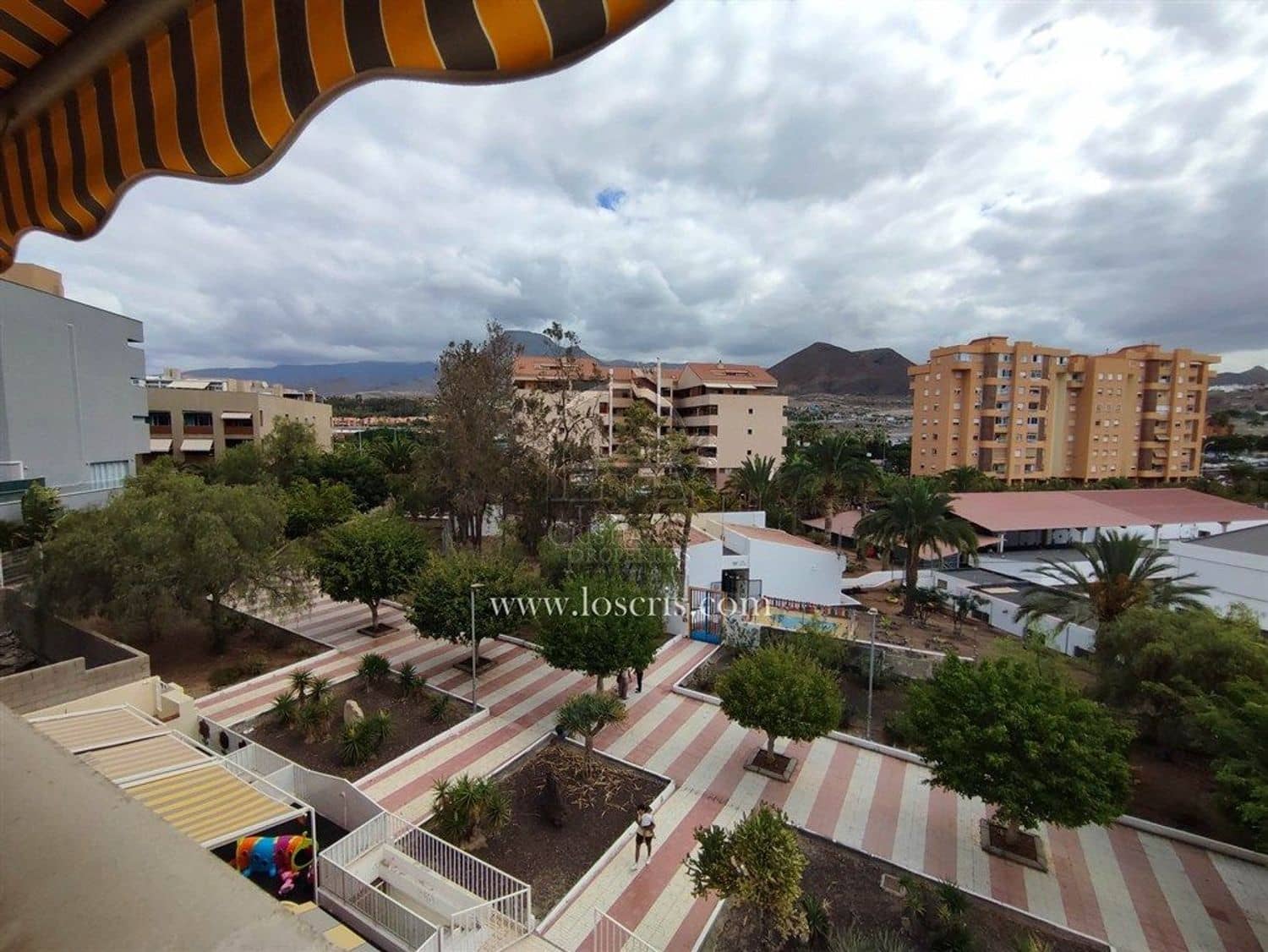 2 soverom Leilighet til salgs i Los Cristianos med garasje - € 375 000 (Ref: 10150596)
