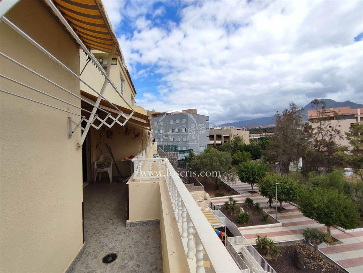 2 soverom Leilighet til salgs i Los Cristianos med garasje - € 375 000 (Ref: 10150596)