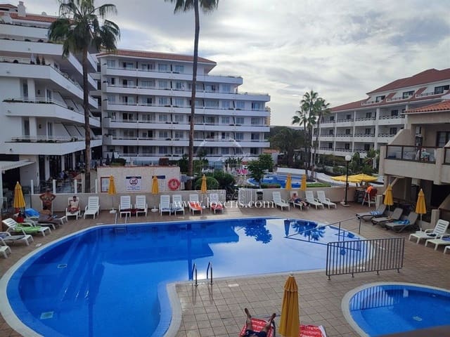 Leilighet til salgs i Playa de las Americas, Arona med svømmebasseng garasje - € 265 000 (Ref: 10182370)