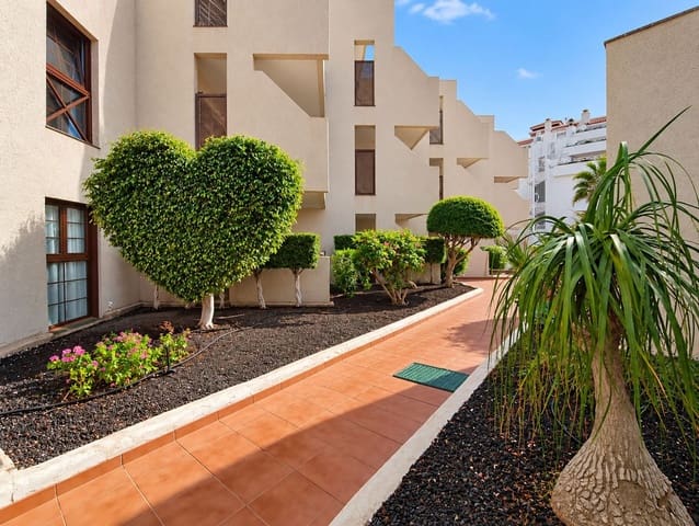 Leilighet til salgs i Playa de las Americas, Arona med svømmebasseng garasje - € 265 000 (Ref: 10182370)