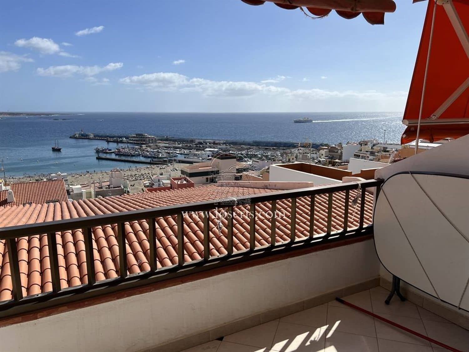 1 Zimmer Apartment zu verkaufen in Los Cristianos mit Pool - 295.000 € (Ref: 8168344)