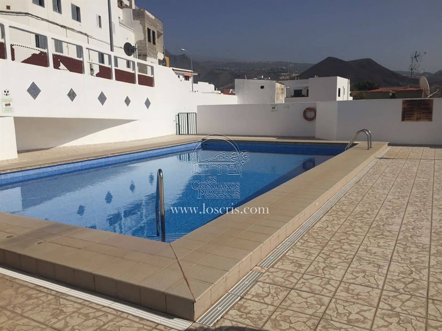 1 Zimmer Apartment zu verkaufen in Los Cristianos mit Pool - 295.000 € (Ref: 8168344)