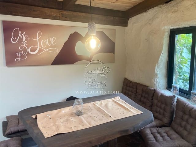 3 soveværelse Villa til salg i Acojeja, Guía de Isora med garage - € 749.500 (Ref: 8441484)