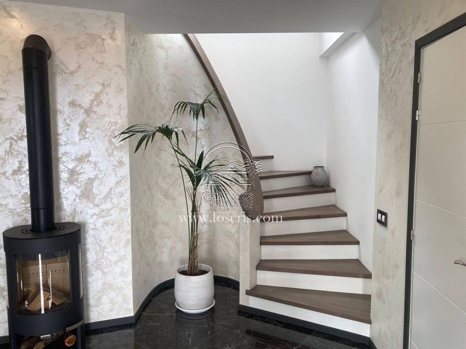 3 soveværelse Villa til salg i Acojeja med garage - € 749.500 (Ref: 8441484)