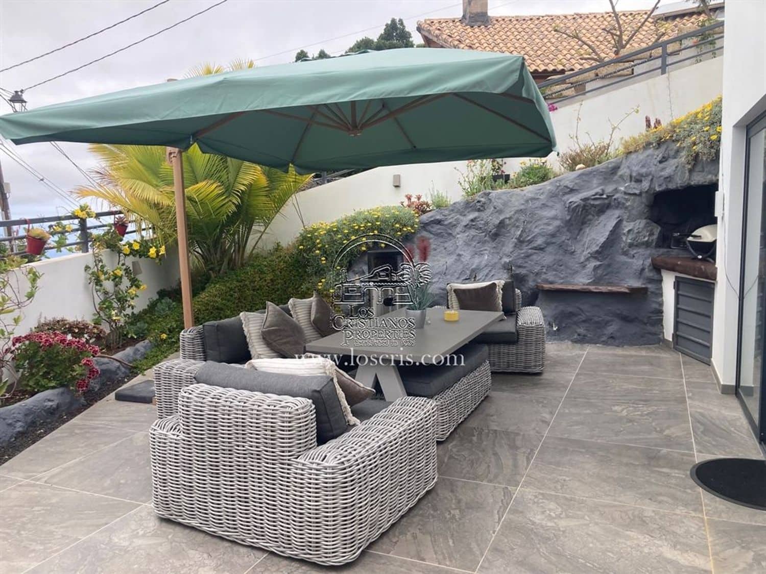 3 soveværelse Villa til salg i Acojeja med garage - € 749.500 (Ref: 8441484)