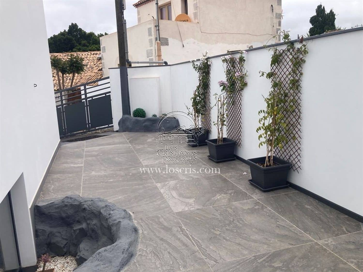 3 soveværelse Villa til salg i Acojeja med garage - € 749.500 (Ref: 8441484)