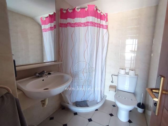 2 soveværelse Lejlighed til salg i Los Cristianos, Arona med swimmingpool - € 450.000 (Ref: 8681965)