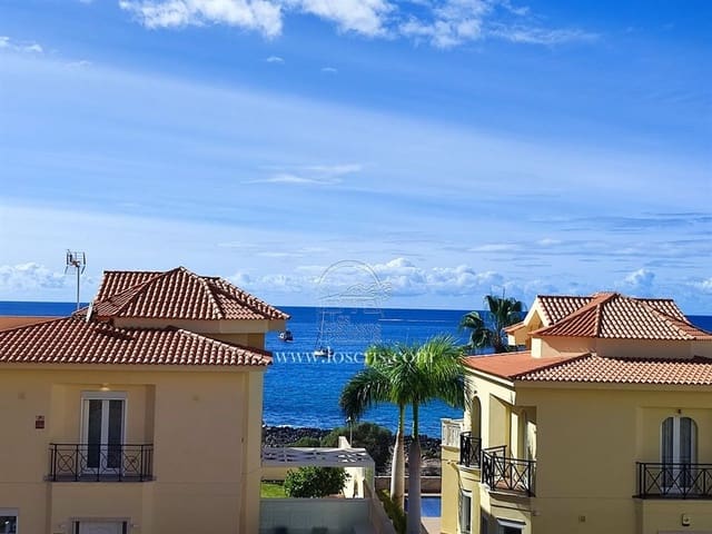 2 soveværelse Byhus til salg i Los Cristianos, Arona - € 695.000 (Ref: 8769838)