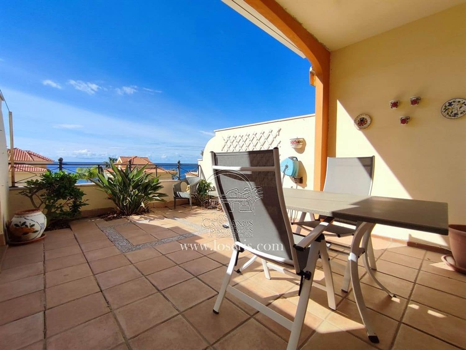 2 soveværelse Byhus til salg i Los Cristianos - € 695.000 (Ref: 8769838)