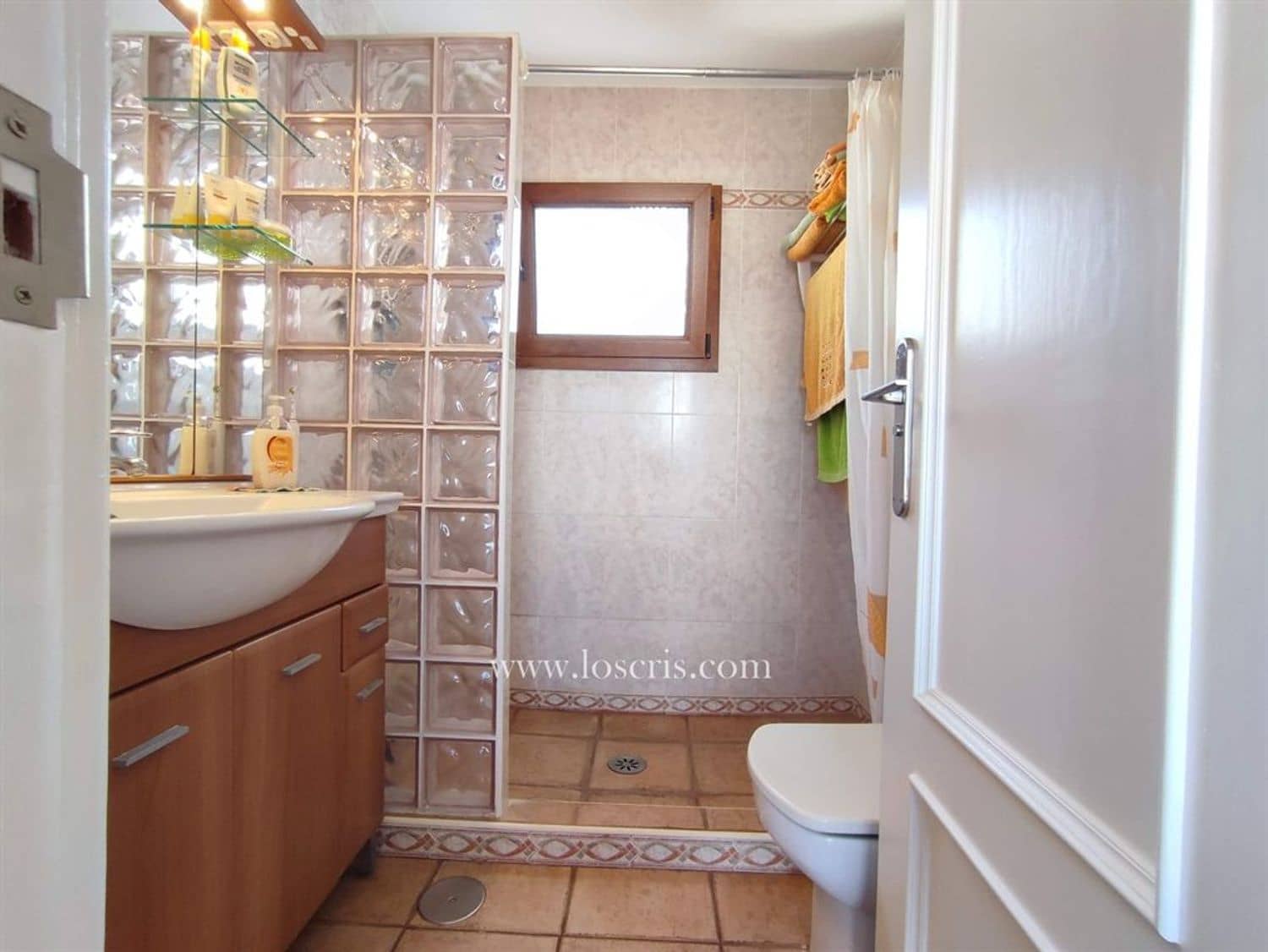 Apartment for sale in Los Cristianos with pool - € 230,000 (Ref: 8775766)