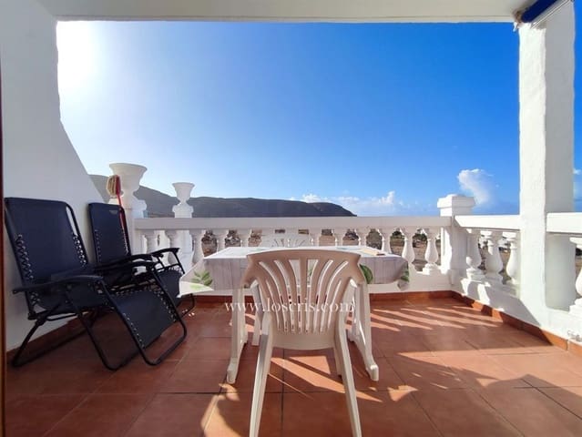 Apartment for sale in Los Cristianos, Arona with pool - € 230,000 (Ref: 8775766)