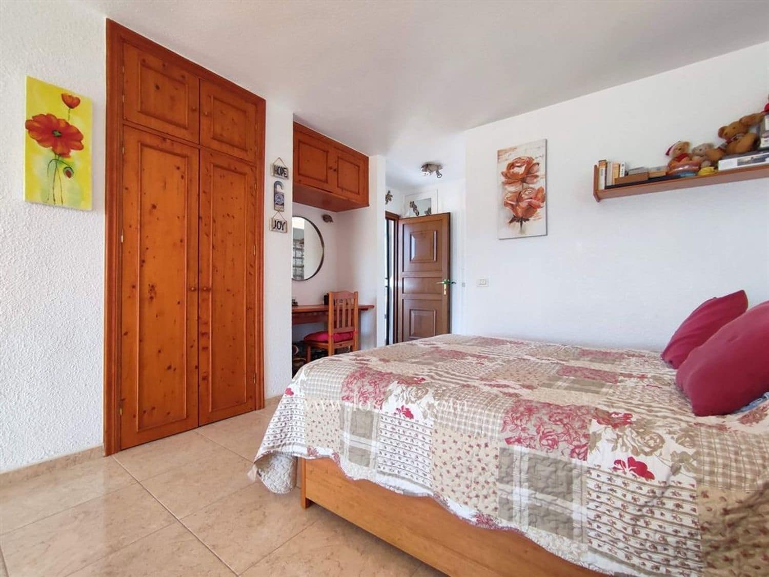 Apartment for sale in Los Cristianos with pool - € 230,000 (Ref: 8775766)