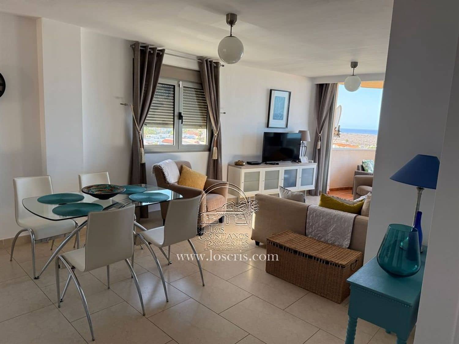 2 soverom Leilighet til salgs i Palm-Mar med svømmebasseng - € 390 000 (Ref: 8851140)