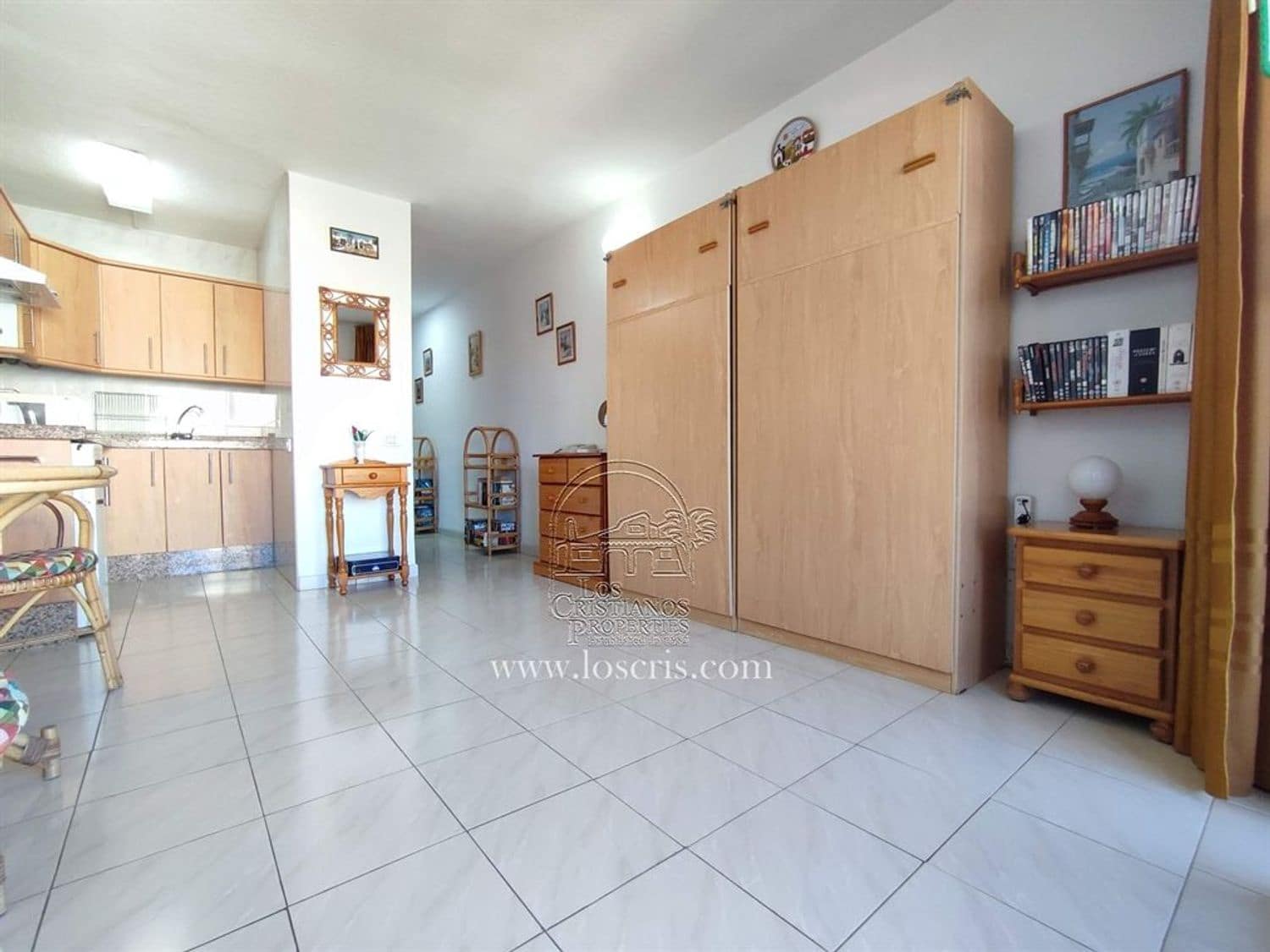 Apartamento en Los Cristianos en venta con piscina garaje - 265.000 € (Ref: 8887387)