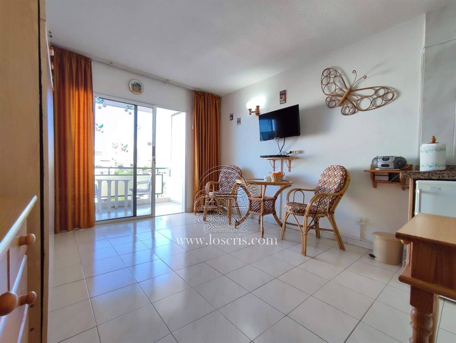 Apartamento en Los Cristianos en venta con piscina garaje - 265.000 € (Ref: 8887387)