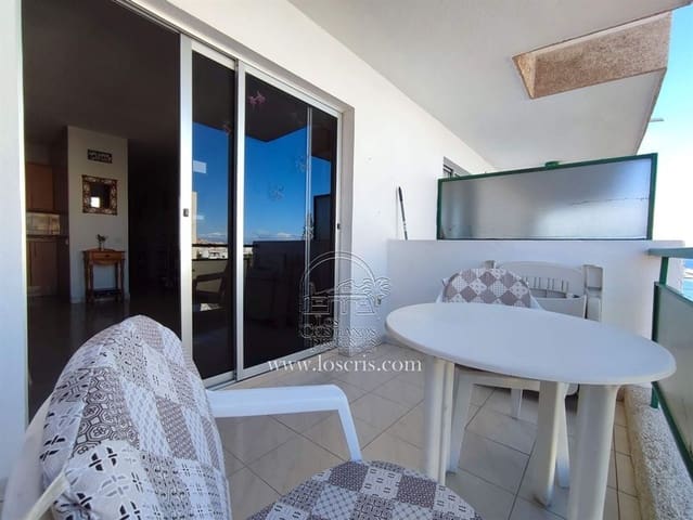 Apartamento en Los Cristianos, Arona en venta con piscina garaje - 265.000 € (Ref: 8887387)