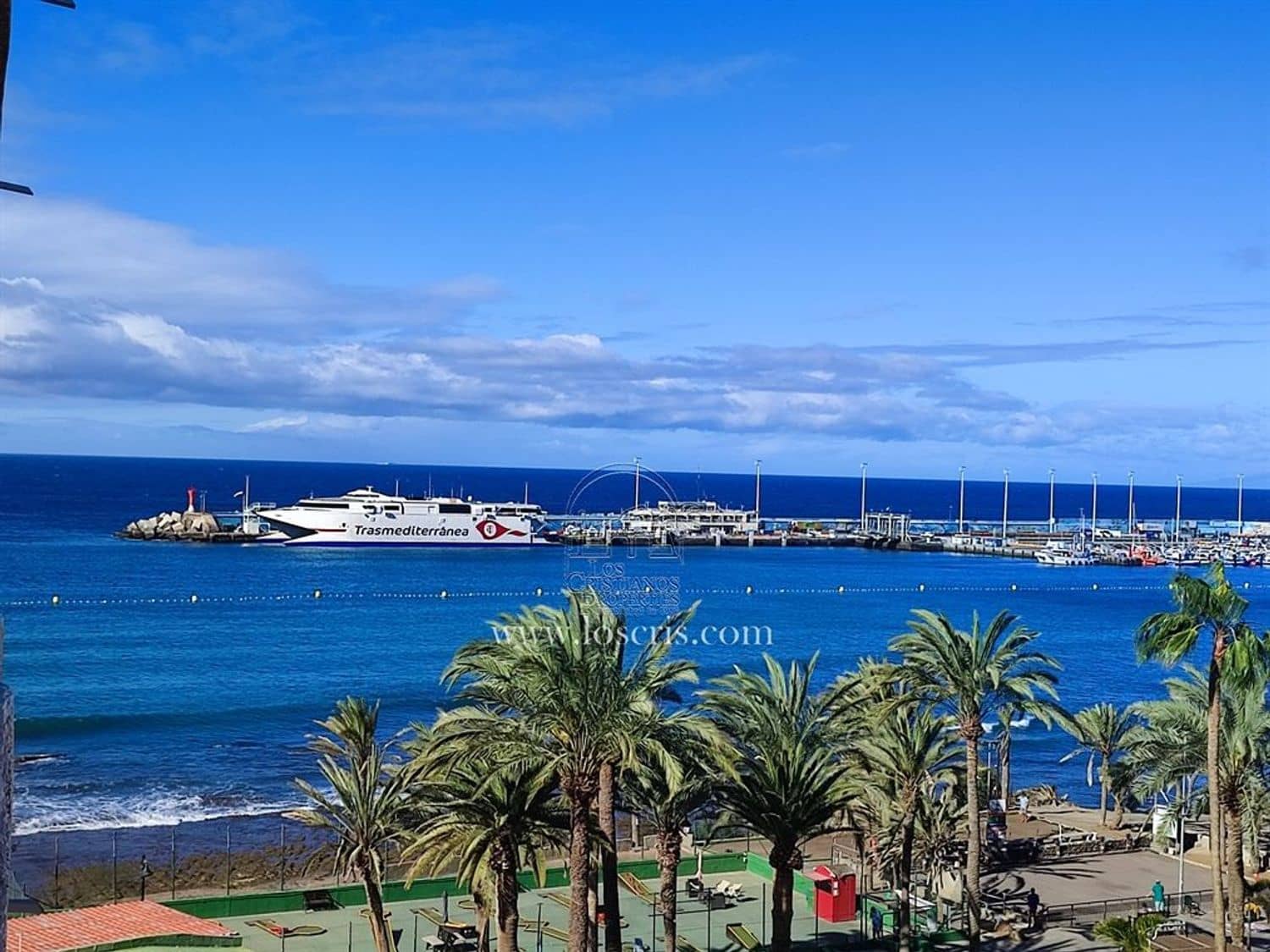Apartamento en Los Cristianos en venta con piscina garaje - 265.000 € (Ref: 8887387)