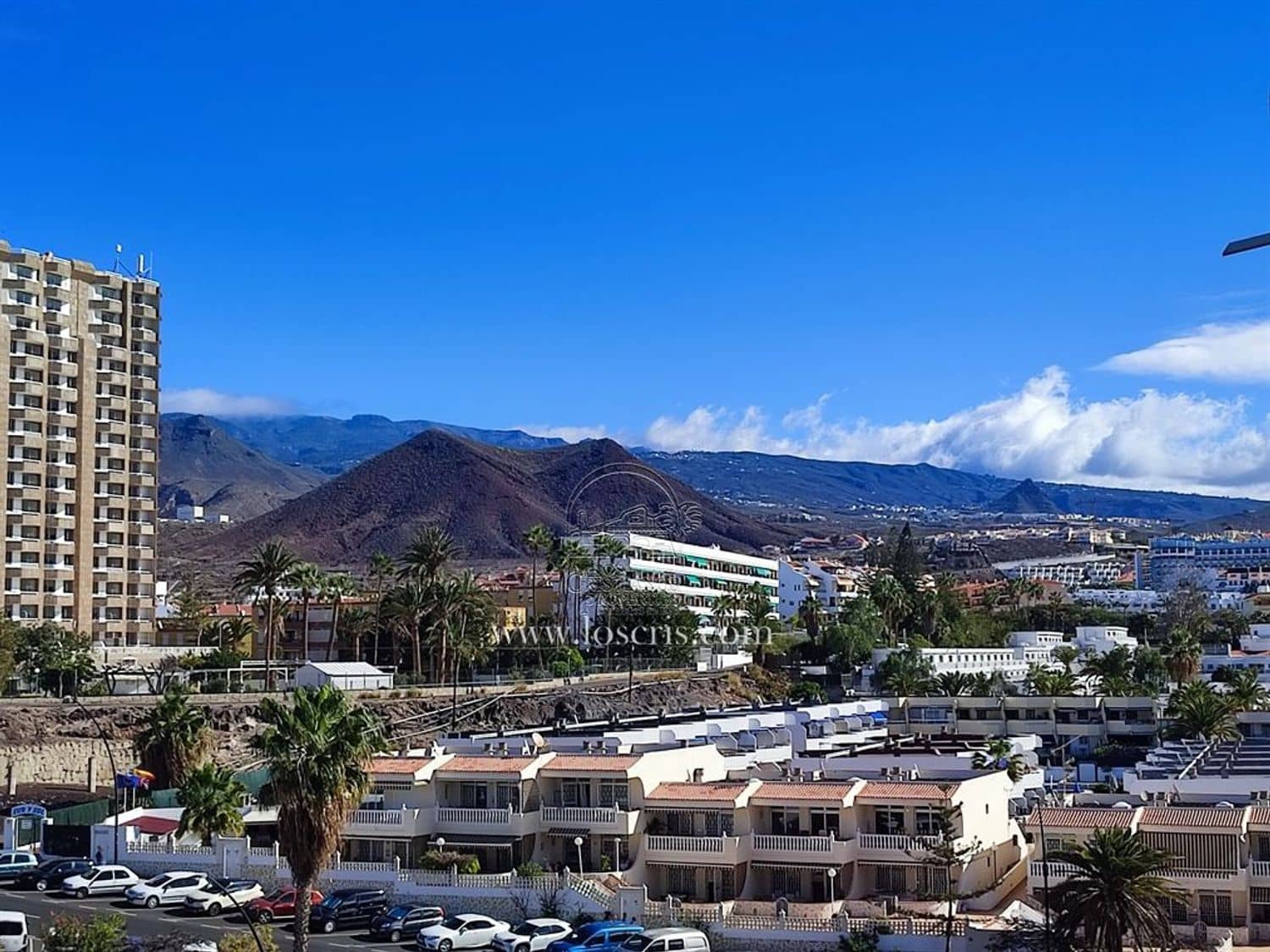 Apartamento en Los Cristianos en venta con piscina garaje - 265.000 € (Ref: 8887387)