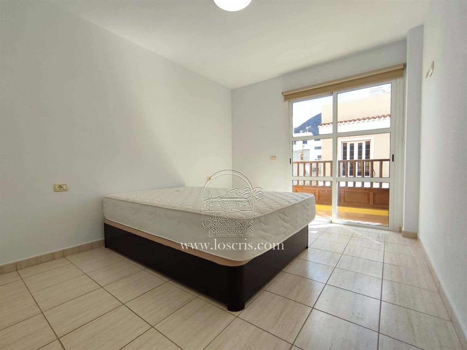 3 soveværelse Lejlighed til salg i Valle de San Lorenzo med garage - € 290.000 (Ref: 8887388)