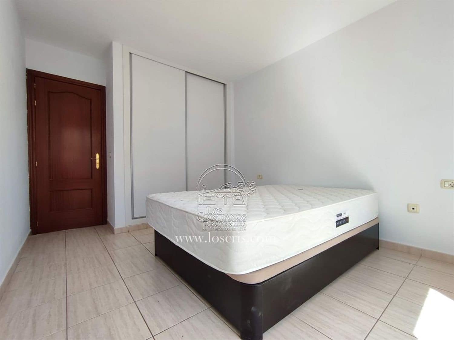 3 soveværelse Lejlighed til salg i Valle de San Lorenzo med garage - € 290.000 (Ref: 8887388)