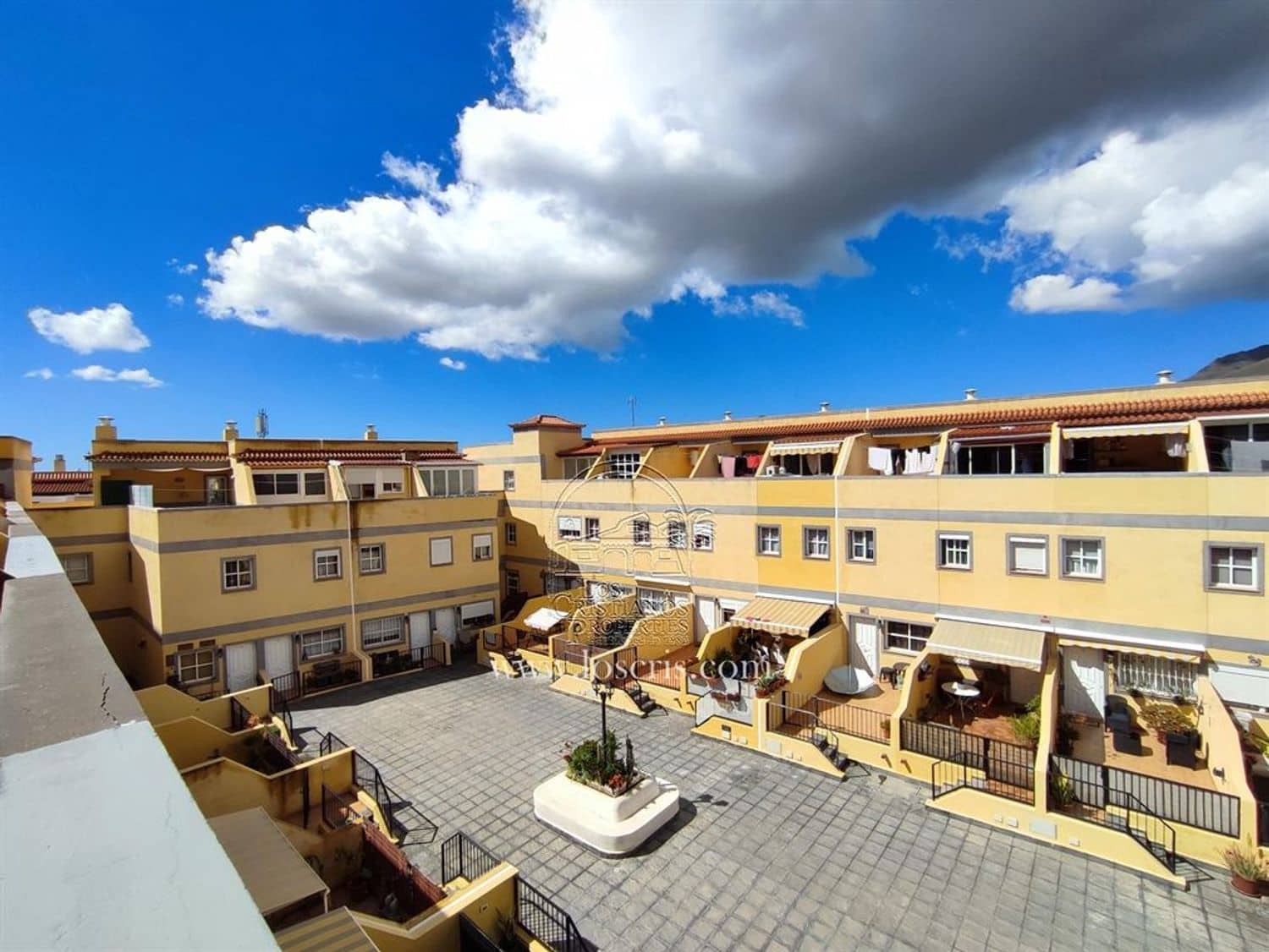 3 soveværelse Lejlighed til salg i Valle de San Lorenzo med garage - € 290.000 (Ref: 8887388)