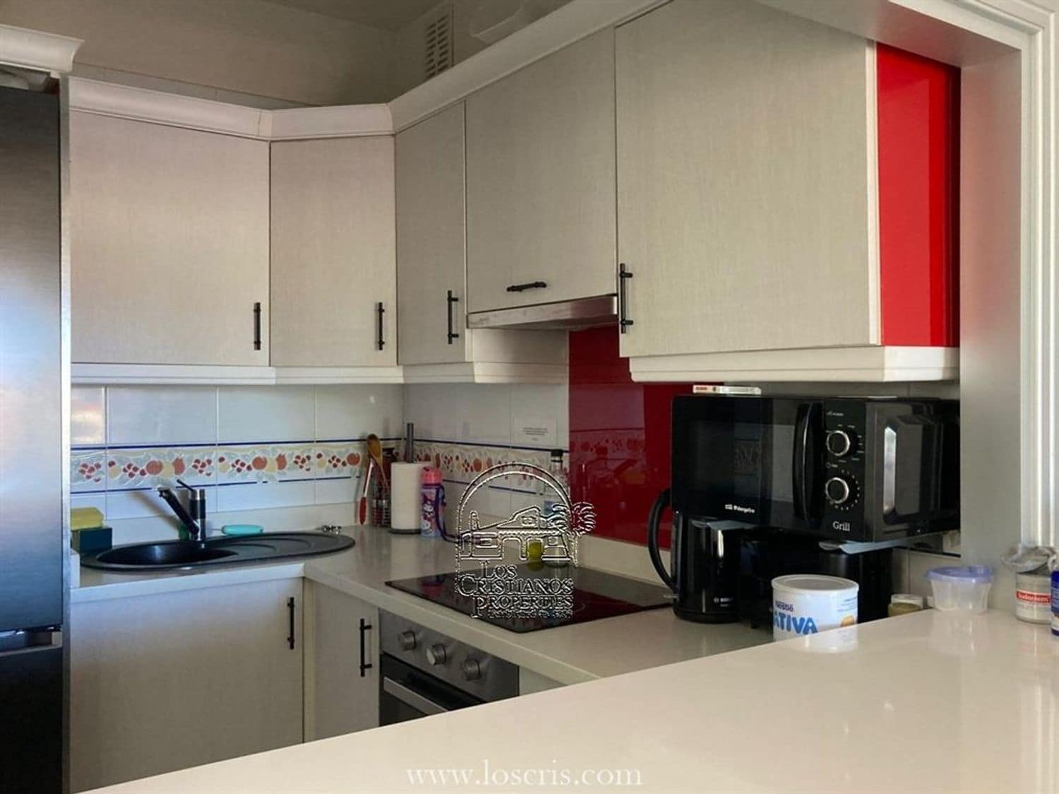 2 bedroom Apartment for sale in Los Cristianos with pool - € 475,000 (Ref: 8982017)