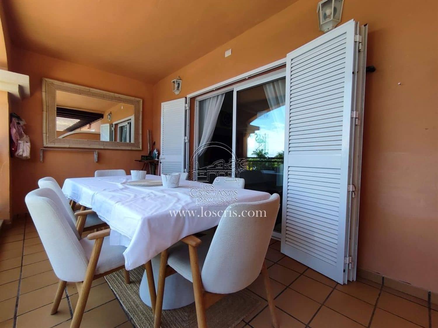 2 bedroom Apartment for sale in Los Cristianos with pool - € 475,000 (Ref: 8982017)