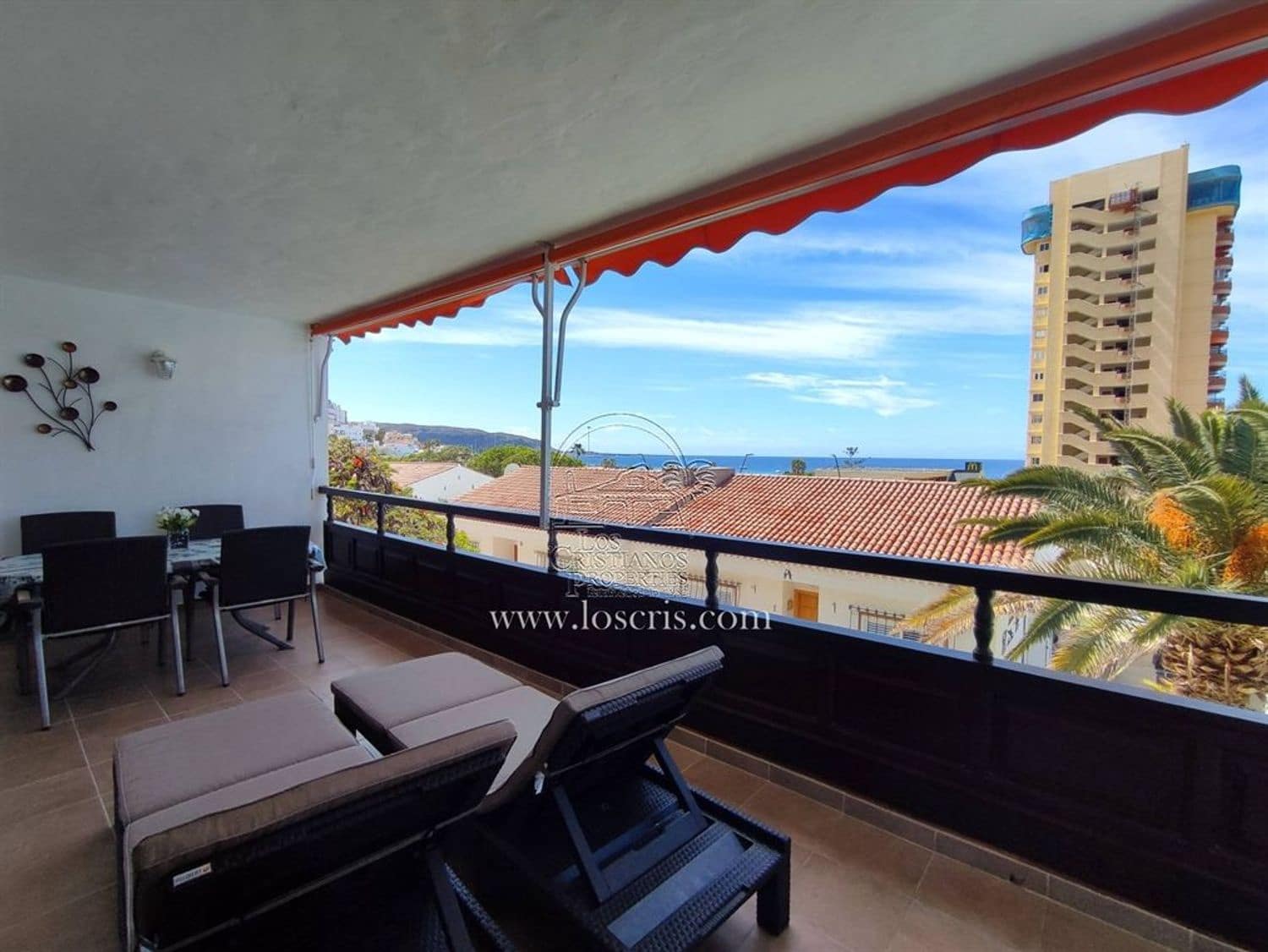 2 soveværelse Lejlighed til salg i Los Cristianos med swimmingpool garage - € 547.000 (Ref: 8990405)