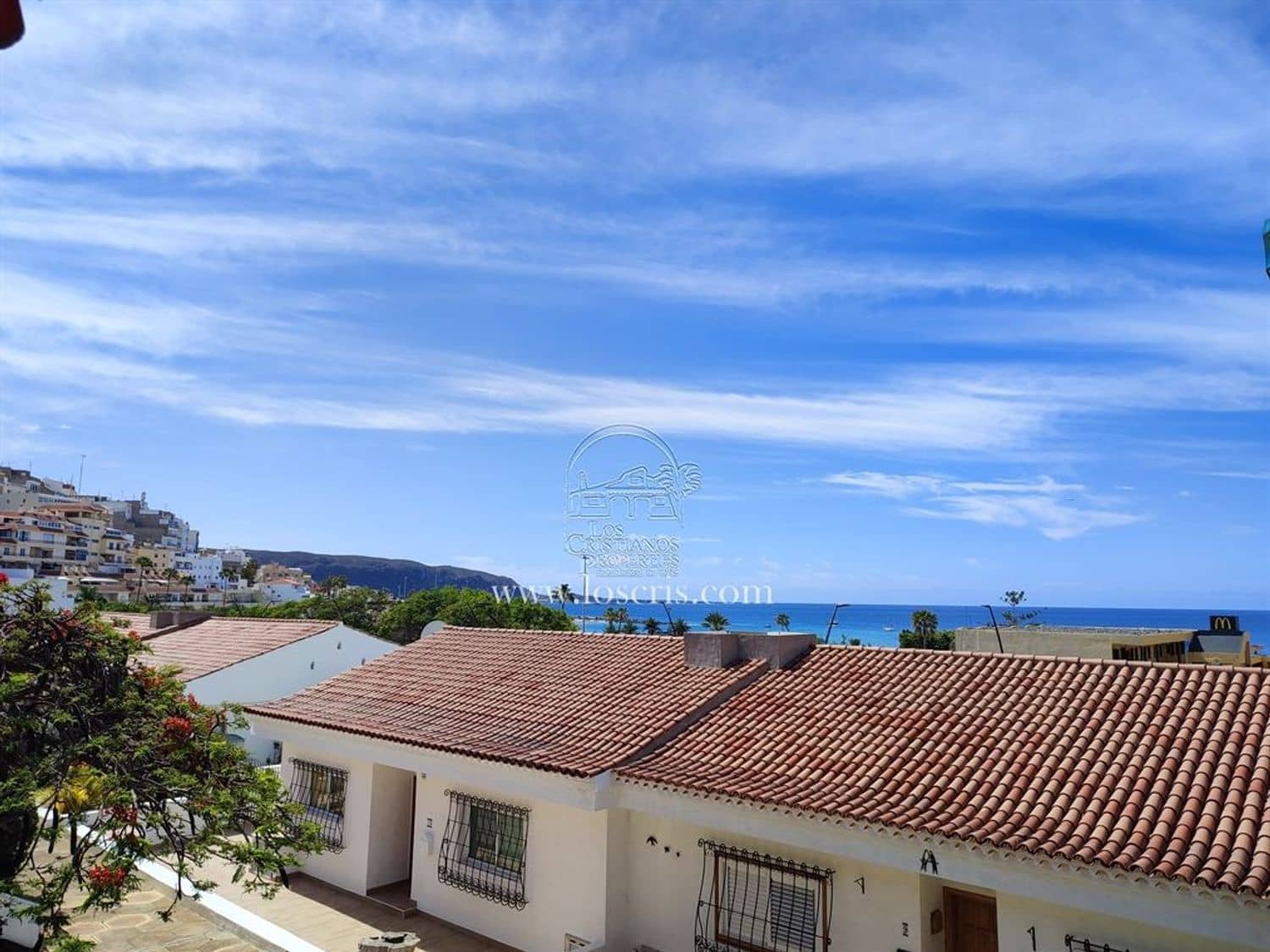 2 soveværelse Lejlighed til salg i Los Cristianos med swimmingpool garage - € 547.000 (Ref: 8990405)