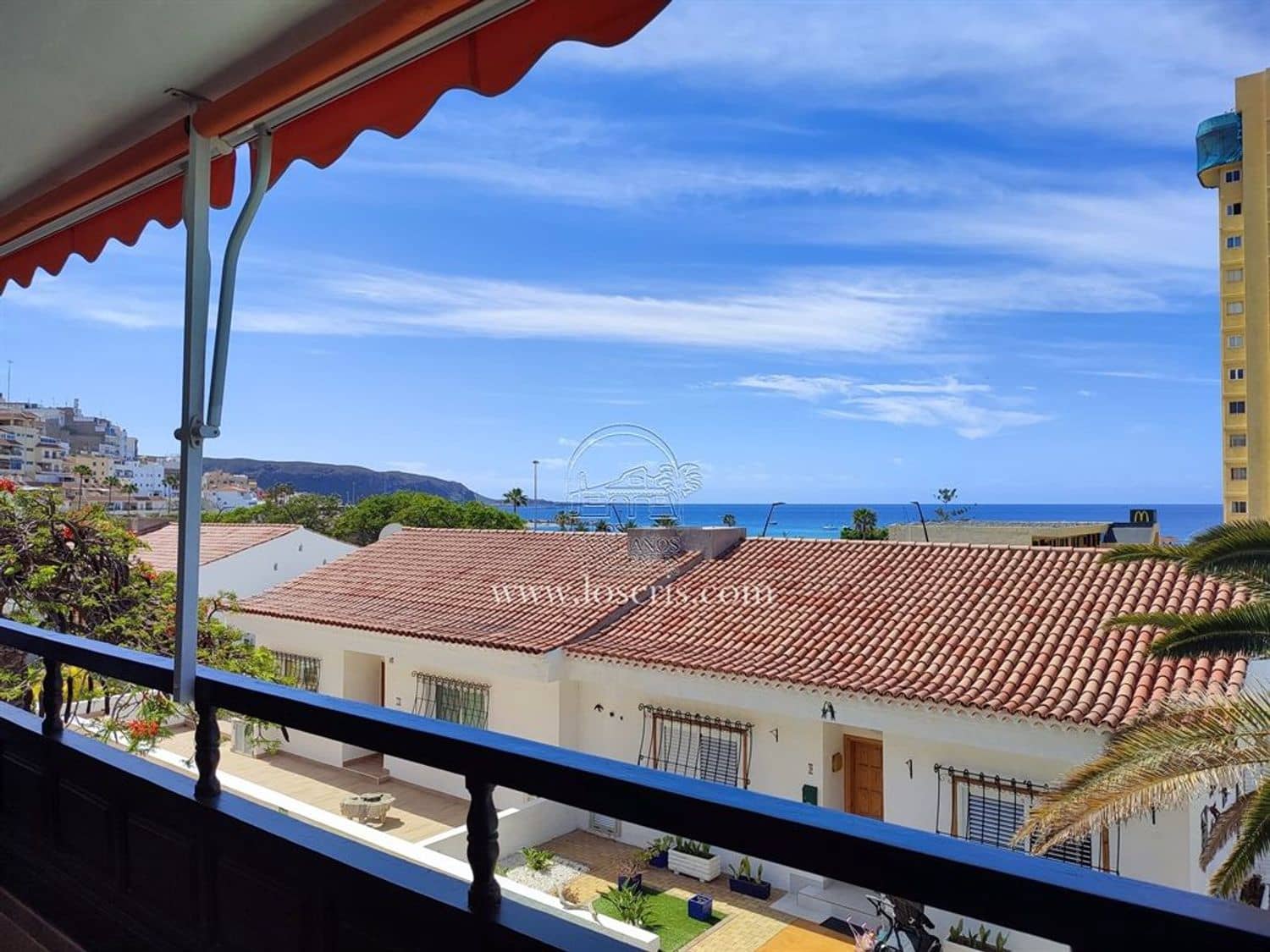 2 soveværelse Lejlighed til salg i Los Cristianos med swimmingpool garage - € 547.000 (Ref: 8990405)