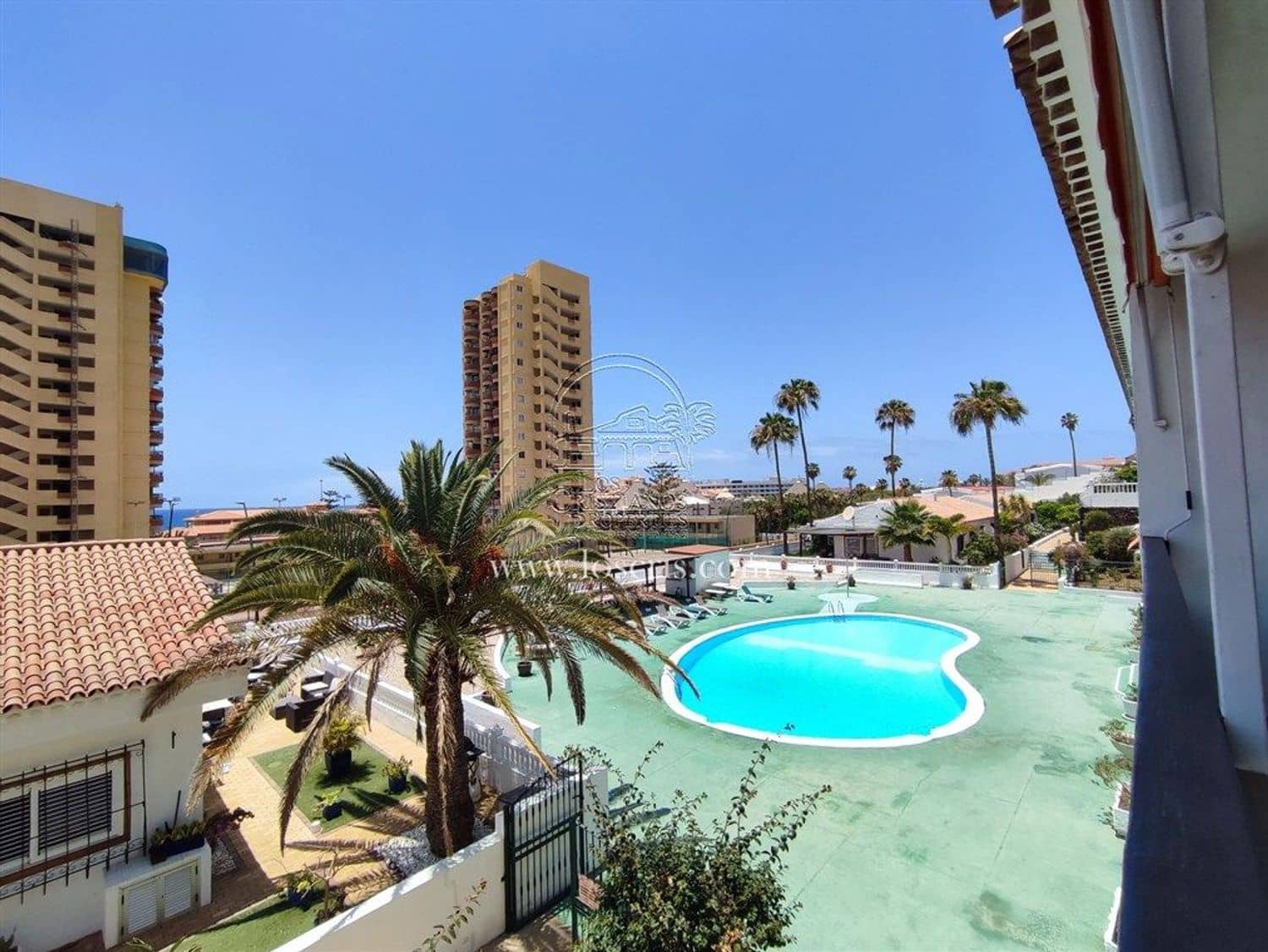 2 soveværelse Lejlighed til salg i Los Cristianos med swimmingpool garage - € 547.000 (Ref: 8990405)