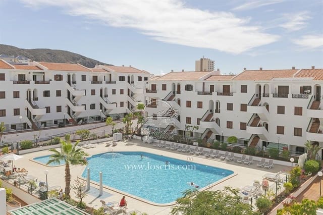 Apartamento de 2 habitaciones en Los Cristianos, Arona en venta con piscina - 420.000 € (Ref: 9000724)