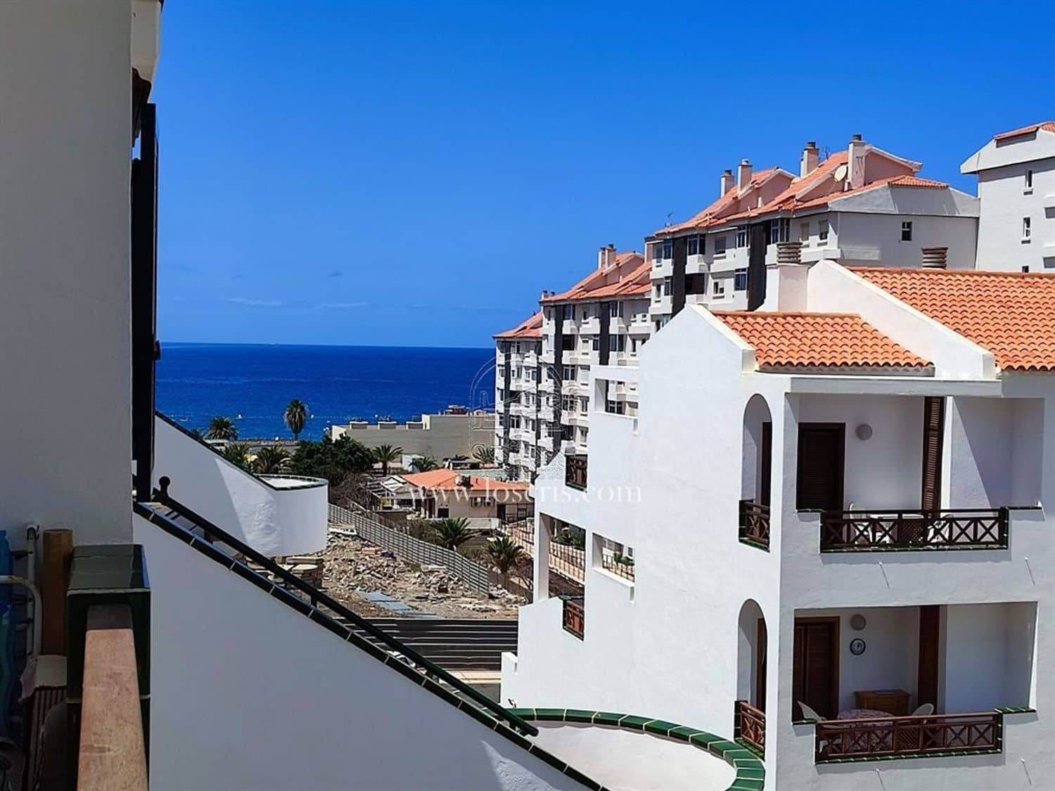 2 soverom Leilighet til salgs i Los Cristianos med svømmebasseng - € 420 000 (Ref: 9000724)