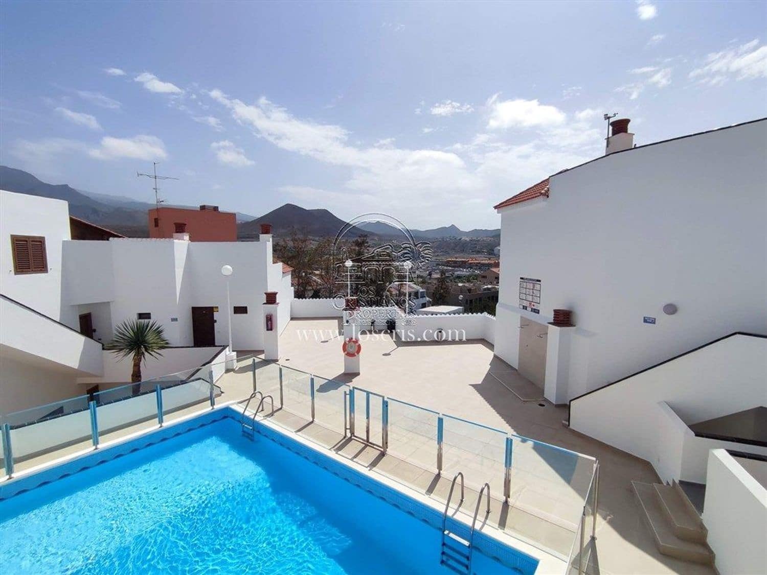 1 chambre Appartement à vendre à Los Cristianos avec piscine garage - 235 000 € (Ref: 9029280)