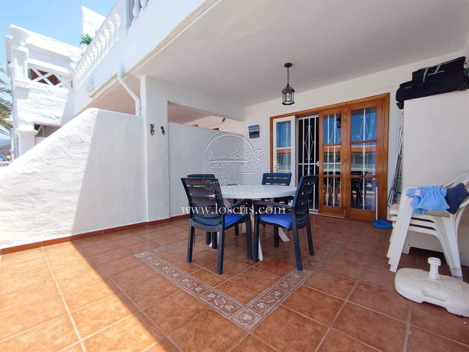 Apartment for sale in Los Cristianos with pool - € 250,000 (Ref: 9047262)